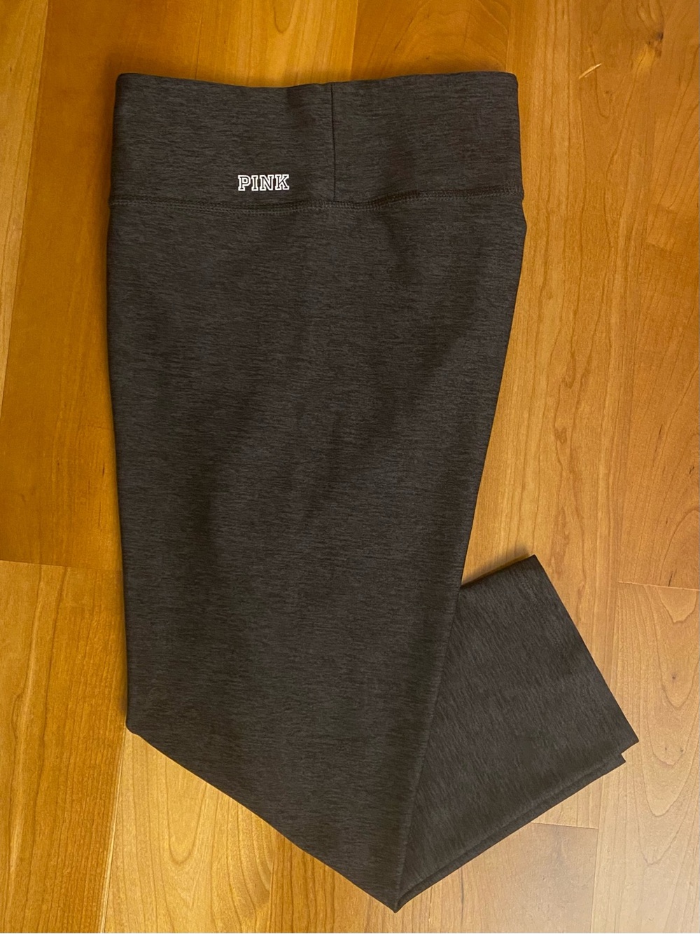 PINK Victoria's Secret Ultimate Yoga Capris